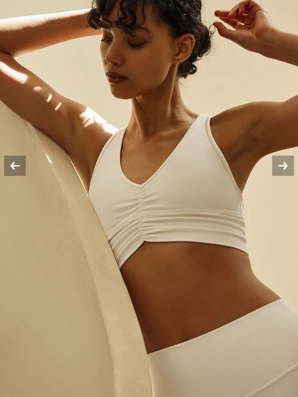Alo yoga wild thing bra large ivory